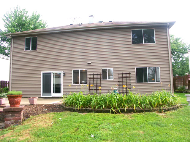 804 W Appletree Ln, Bartlett, IL 60103 photo 4