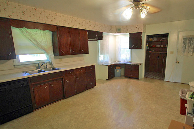 195 N Forrest Dr, Mazon, IL 60444 photo 8