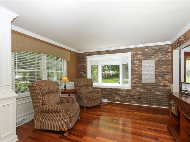 38 W656 Hopps Rd, Elgin, IL 60124 photo 4