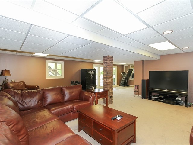 38 W656 Hopps Rd, Elgin, IL 60124 photo 21