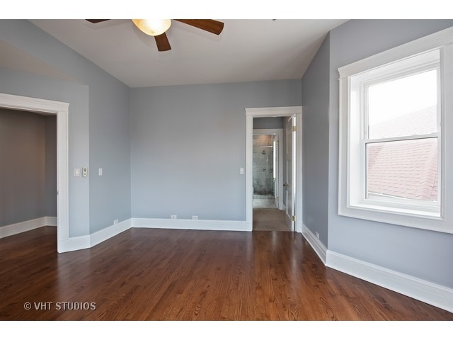 420 E 46th St #4, Chicago, IL 60653 photo 8