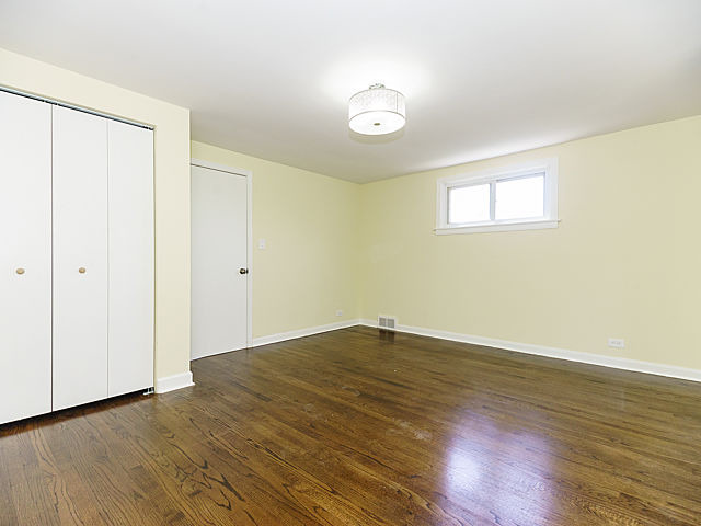 2425 N Austin Ave, Chicago, IL 60639 photo 10