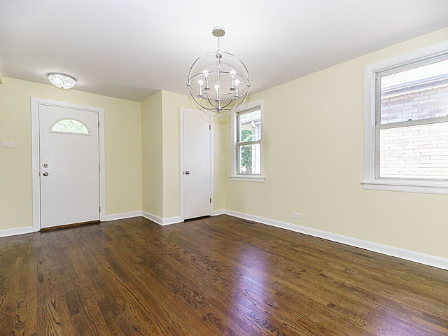 2425 N Austin Ave, Chicago, IL 60639 photo 7