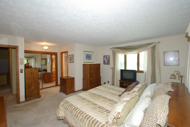 6985 W Gate Rd, Roscoe, IL 61073 photo 13