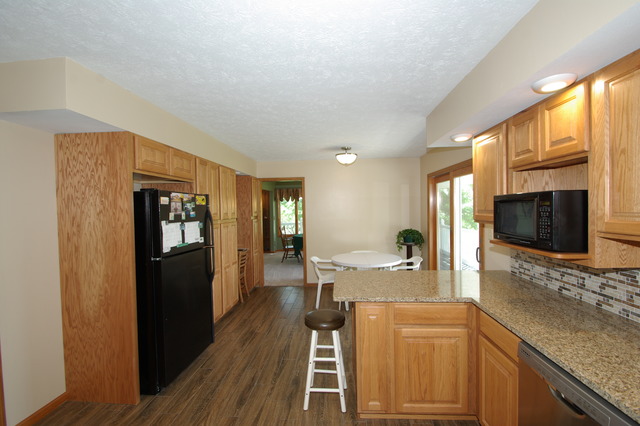 6985 W Gate Rd, Roscoe, IL 61073 photo 6