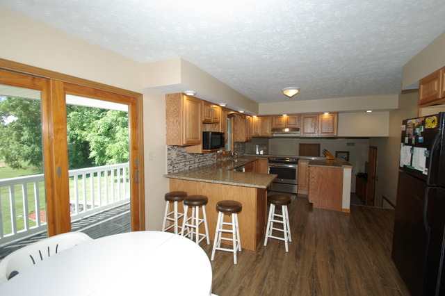 6985 W Gate Rd, Roscoe, IL 61073 photo 5