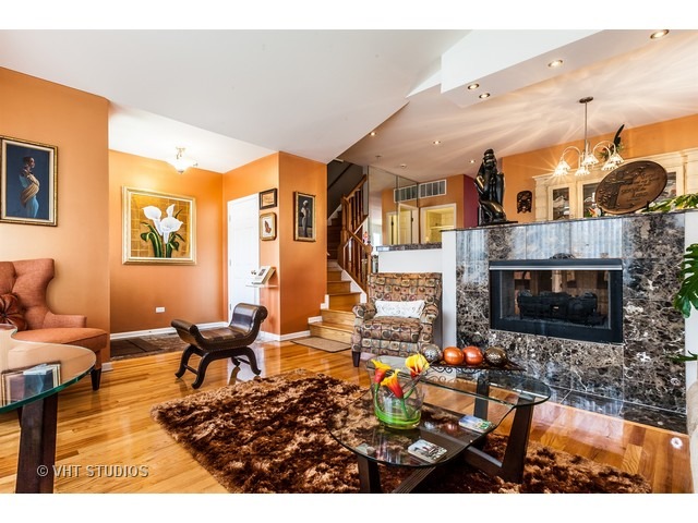 109 E 89th Pl, Chicago, IL 60619 photo 2