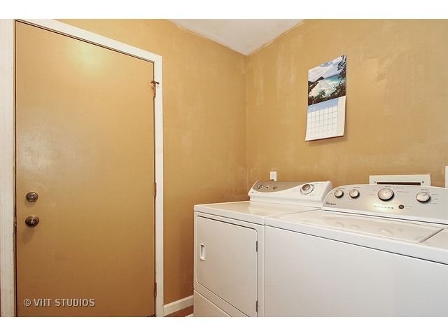 1278 N Terrace Ave, Kankakee, IL 60901 photo 6