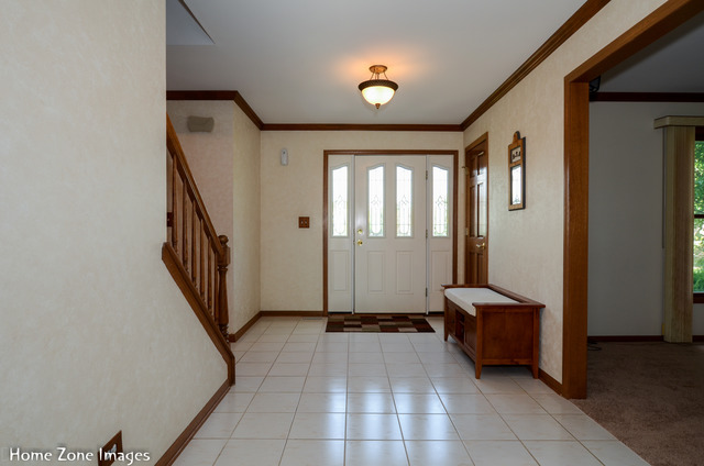12453 Brighton Ln, Plainfield, IL 60585 photo 2