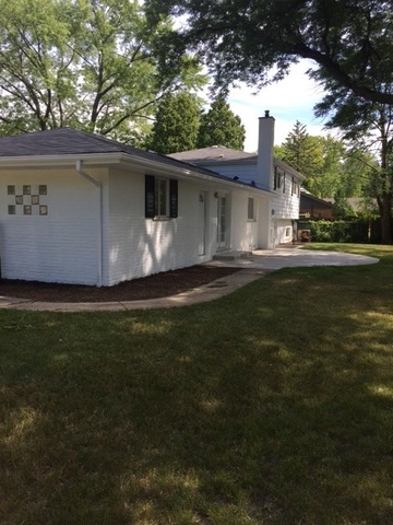 1130 Pfingsten Rd, Glenview, IL 60025 photo 4
