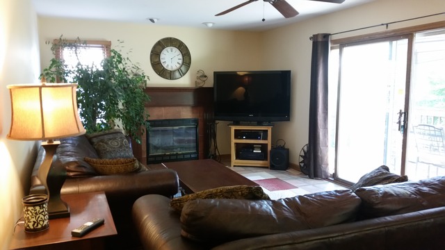 1255 Cimarron Dr, Cary, IL 60013 photo 5