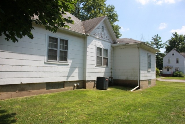 308 E Cherry St, Chatsworth, IL 60921 photo 24