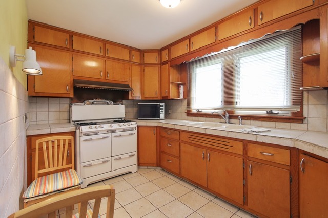 17 Pine Tree Rd, Northbrook, IL 60062 photo 5