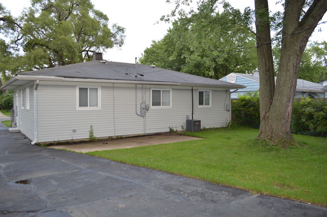 274 W Wayne Pl, Wheeling, IL 60090 photo 12