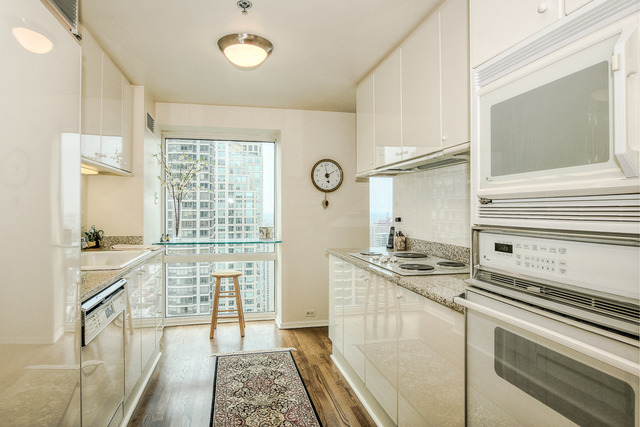 100 E Huron St #3402, Chicago, IL 60611 photo 5