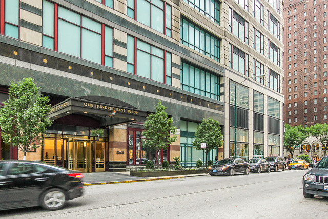 100 E Huron St #3402, Chicago, IL 60611 photo 1