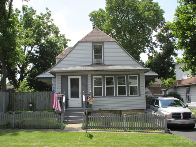 1352 Lambert Ave, Joliet, IL 60432 photo 1