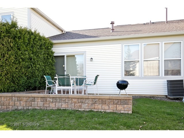 2810 Waterfront Ave, Algonquin, IL 60102 photo 10