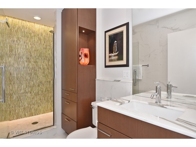 40 E 9th St #1702, Chicago, IL 60605 photo 15