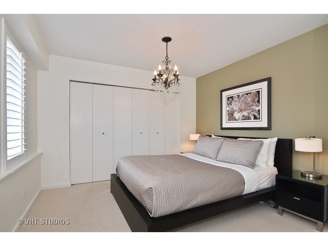 40 E 9th St #1702, Chicago, IL 60605 photo 9