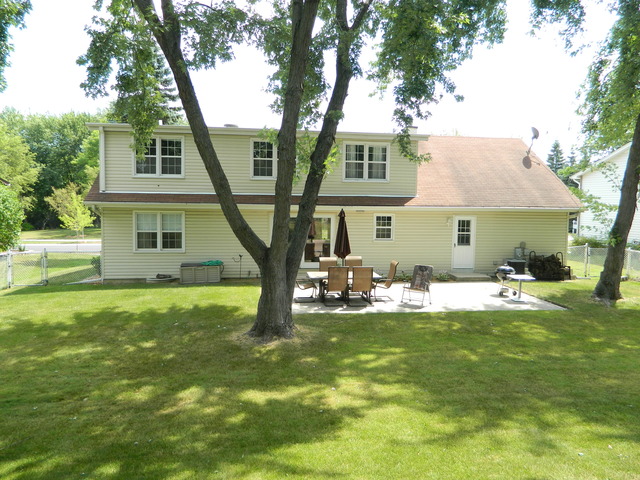 1130 Concord Ln, Hoffman Estates, IL 60192 photo 19