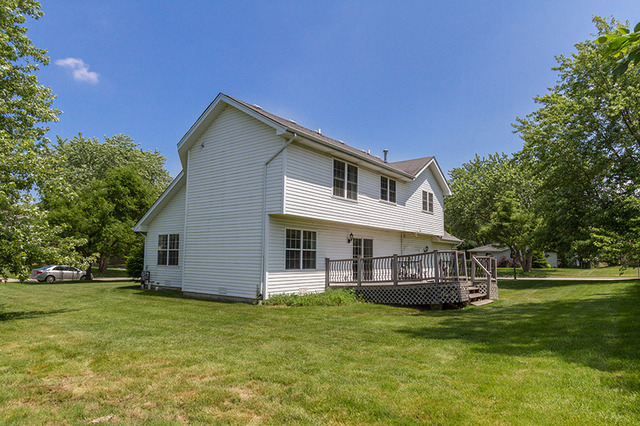 605 Milton Ln, Hoffman Estates, IL 60169 photo 22