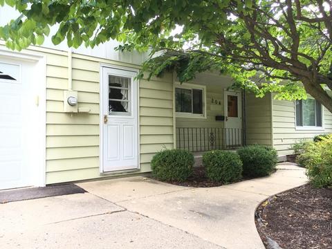 204 E 2nd St, Genoa, IL 60135 photo 2