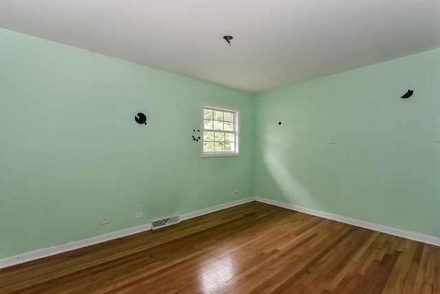111 E Normandy Dr, Addison, IL 60101 photo 15