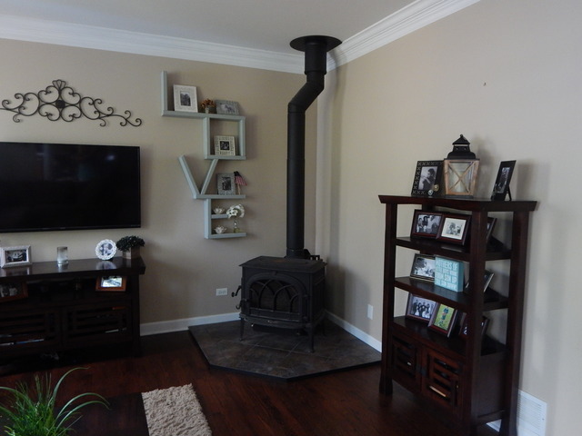 4708 Oregon Trl, Mchenry, IL 60050 photo 4