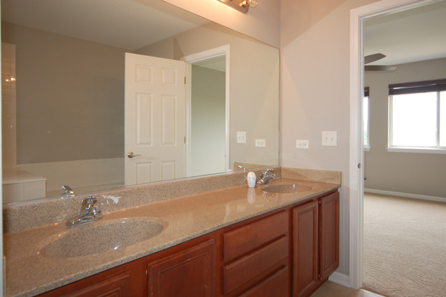 3303 Batley St, Elgin, IL 60124 photo 17