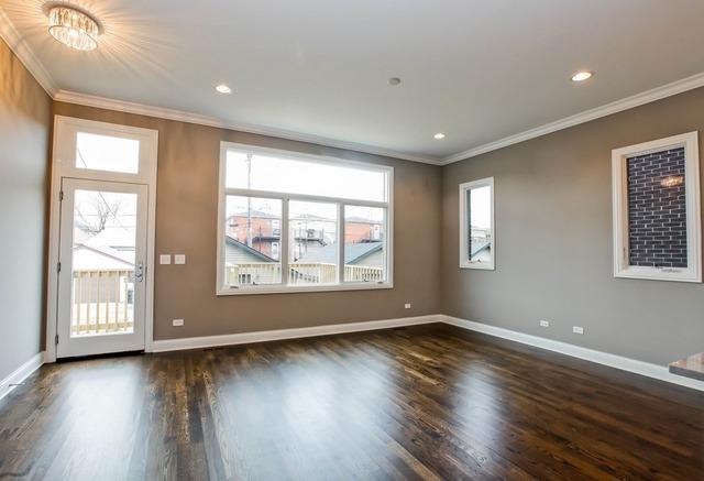 436 W 38th Pl, Chicago, IL 60609 photo 9