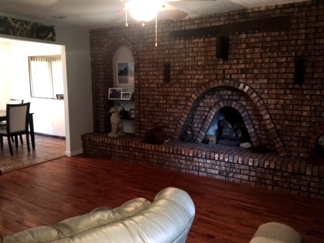 2004 E 38th St, Sterling, IL 61081 photo 3