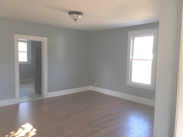 682 Jefferson Ave, Elgin, IL 60120 photo 11