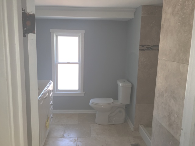 682 Jefferson Ave, Elgin, IL 60120 photo 8