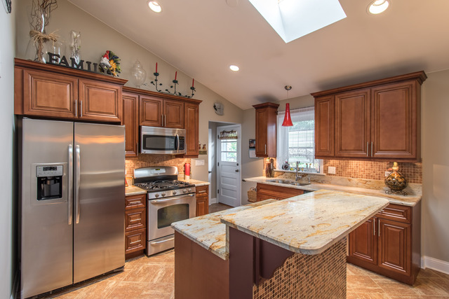 710 E Irving Park Rd, Itasca, IL 60143 photo 3