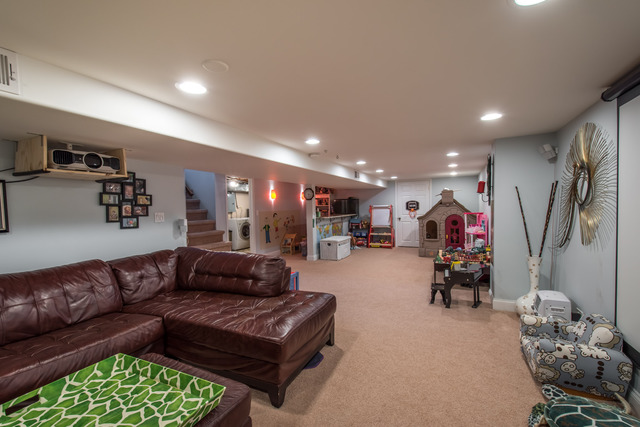 710 E Irving Park Rd, Itasca, IL 60143 photo 16
