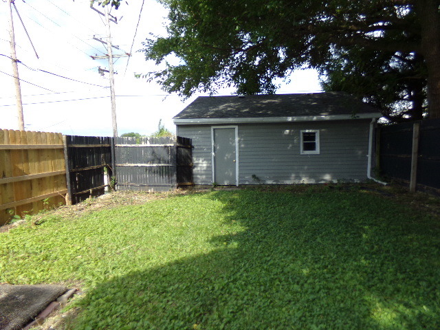 364 N Hammes Ave, Kankakee, IL 60901 photo 14