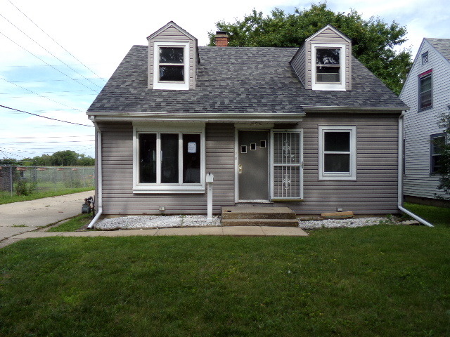 364 N Hammes Ave, Kankakee, IL 60901 photo 1
