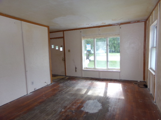 364 N Hammes Ave, Kankakee, IL 60901 photo 4