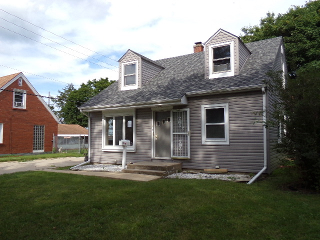 364 N Hammes Ave, Kankakee, IL 60901 photo 3
