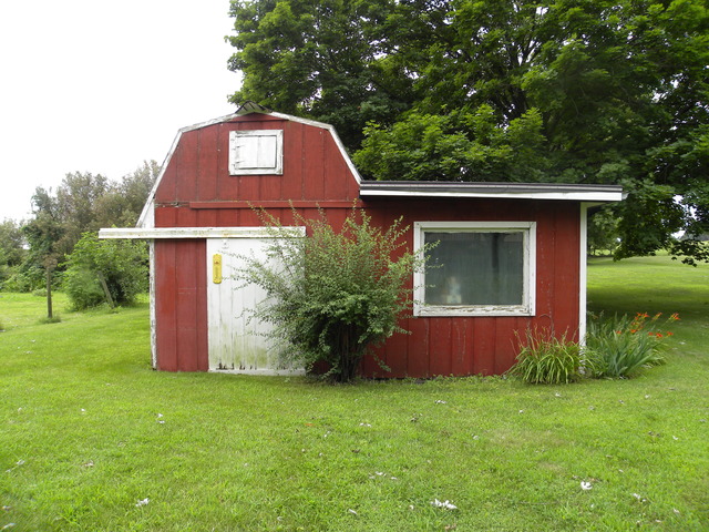 577 Penrose Rd, Dixon, IL 61021 photo 4
