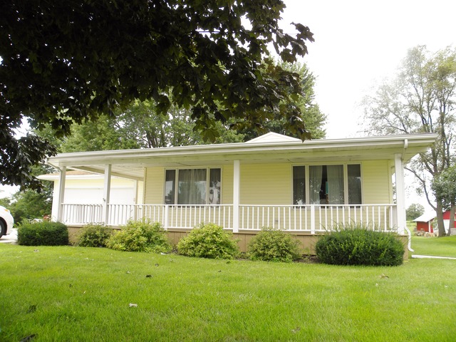 577 Penrose Rd, Dixon, IL 61021 photo 1