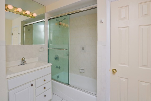 54 E Center Ave, Lake Bluff, IL 60044 photo 6