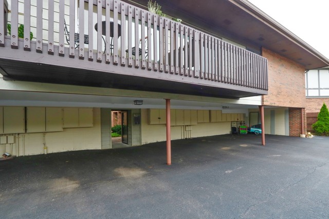 54 E Center Ave, Lake Bluff, IL 60044 photo 8