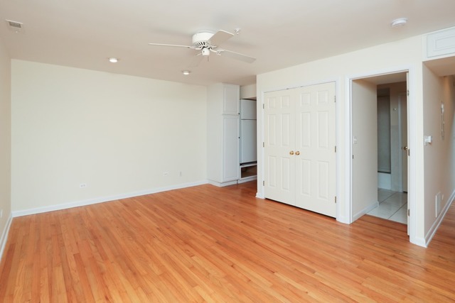 54 E Center Ave, Lake Bluff, IL 60044 photo 2