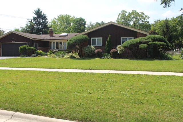 415 Kingman Ln, Hoffman Estates, IL 60169 photo 2