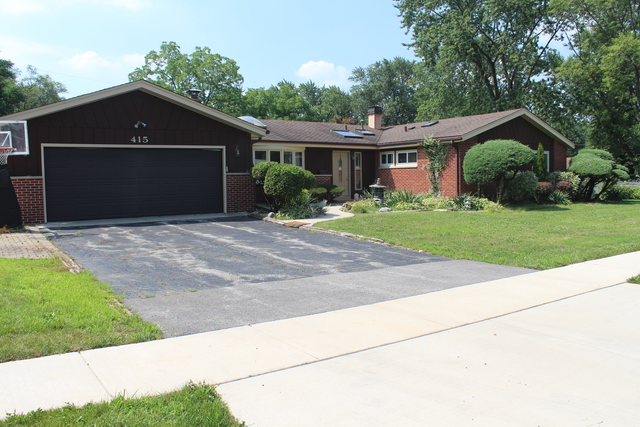 415 Kingman Ln, Hoffman Estates, IL 60169 photo 1