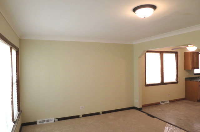 6811 S Artesian Ave, Chicago, IL 60629 photo 5