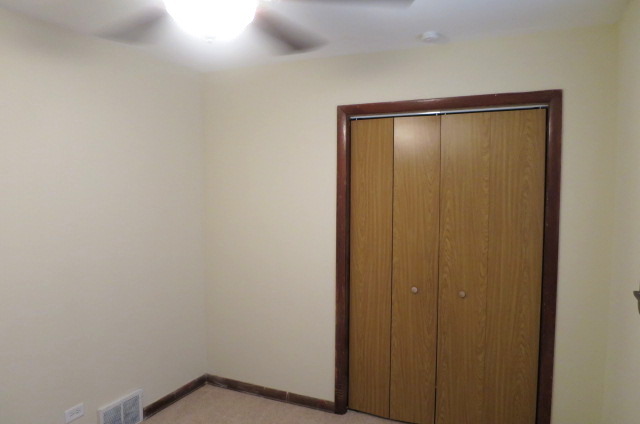 6811 S Artesian Ave, Chicago, IL 60629 photo 6