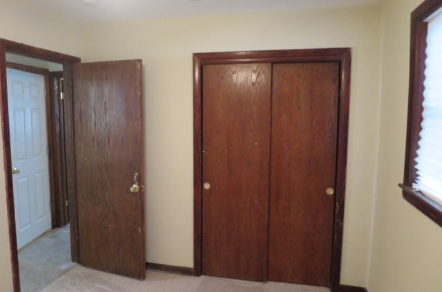 6811 S Artesian Ave, Chicago, IL 60629 photo 9